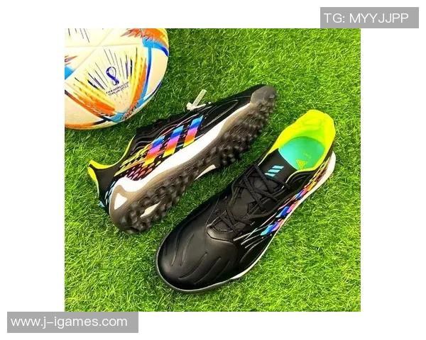 探索澳洲足球鞋的独特魅力与性能优势,助力球员在赛场上展现最佳状态 探索澳洲足球鞋的独特魅力与性能优势,助力球员在赛场上展现最佳状态